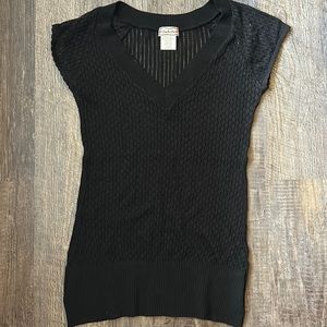 Large Knit Shortsleeve Top.